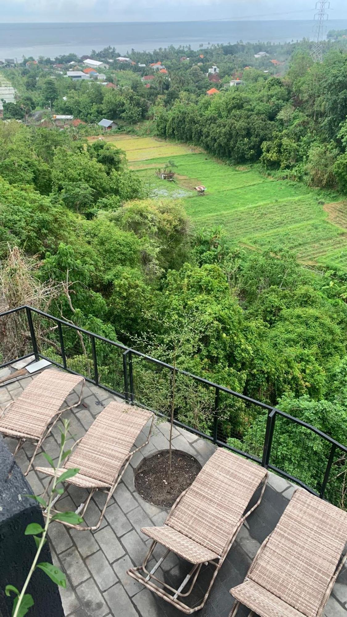 Villa Bukit Sing Sing Singaraja Екстериор снимка